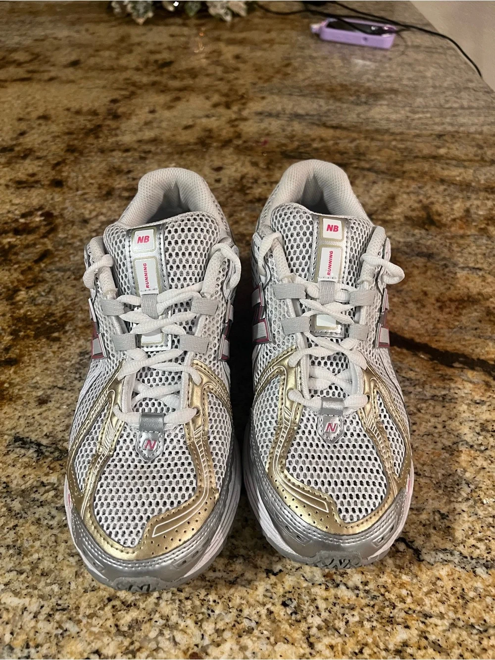 New Balance Men’s White Mesh Running Sneakers with Gold & Pink Highlights
